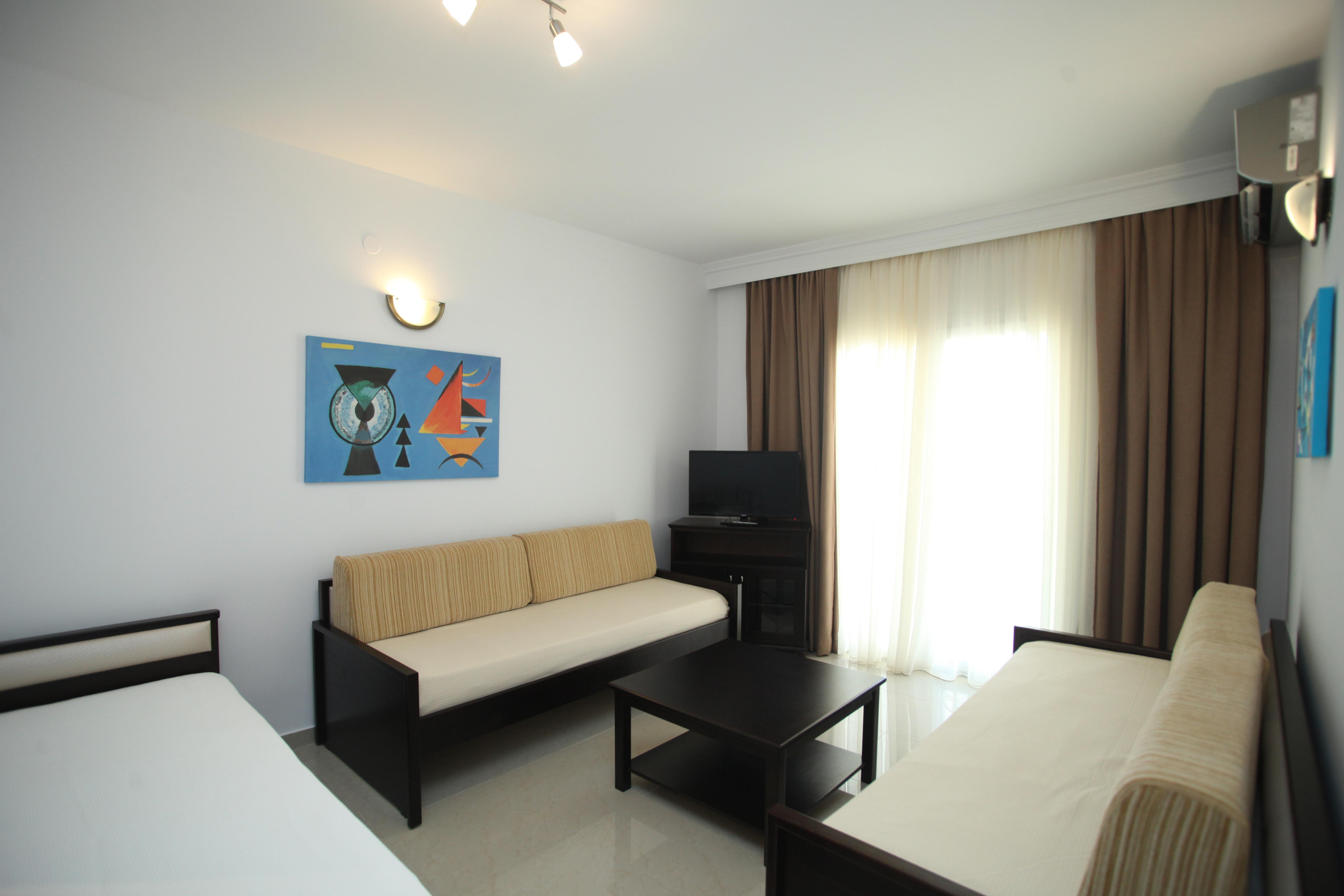 Naias Aparthotel Hanioti Bagian luar foto