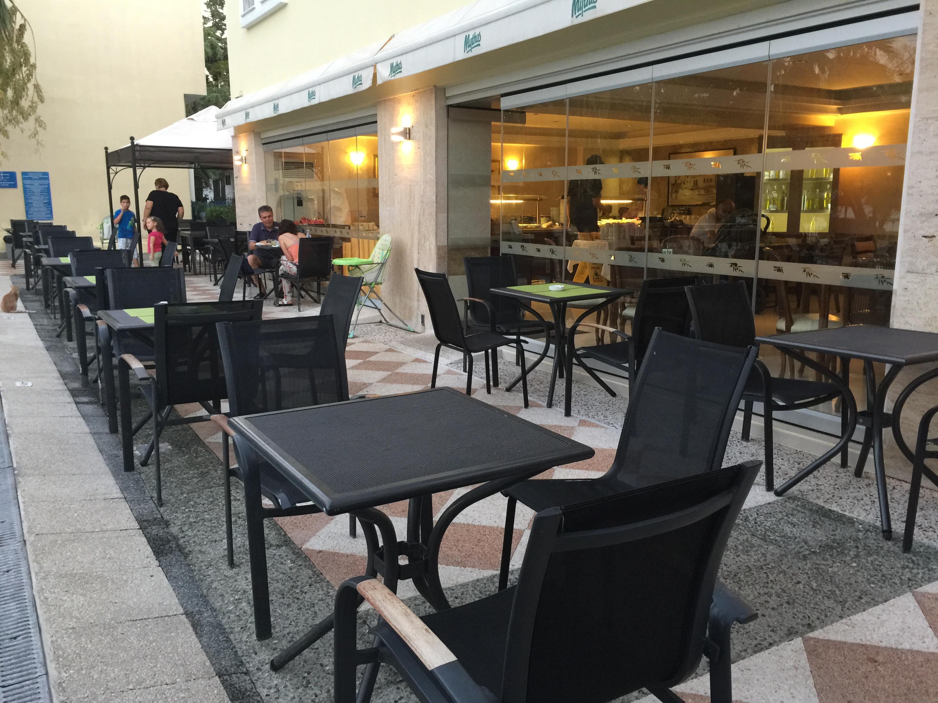 Naias Aparthotel Hanioti Bagian luar foto