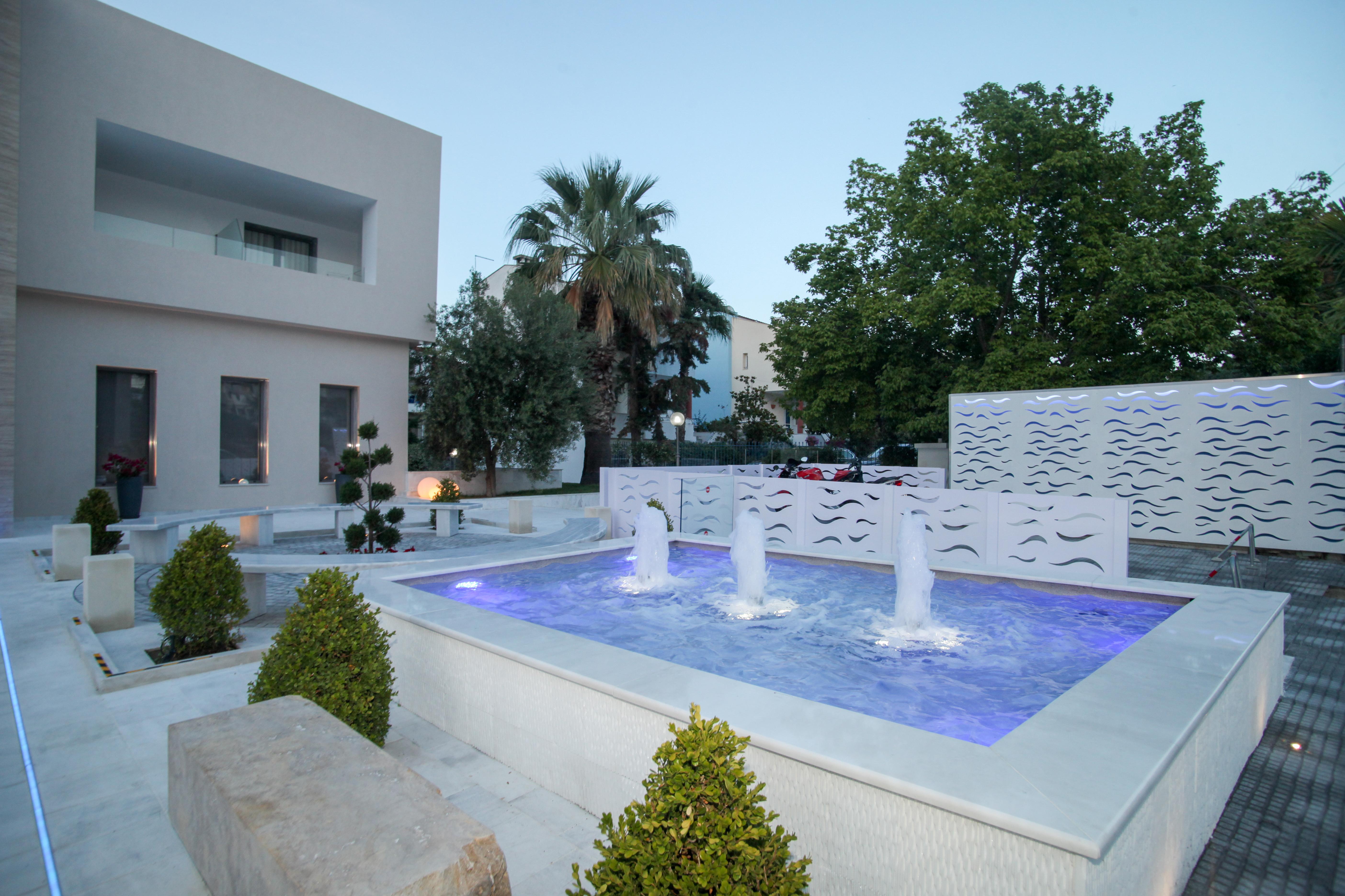 Naias Aparthotel Hanioti Bagian luar foto