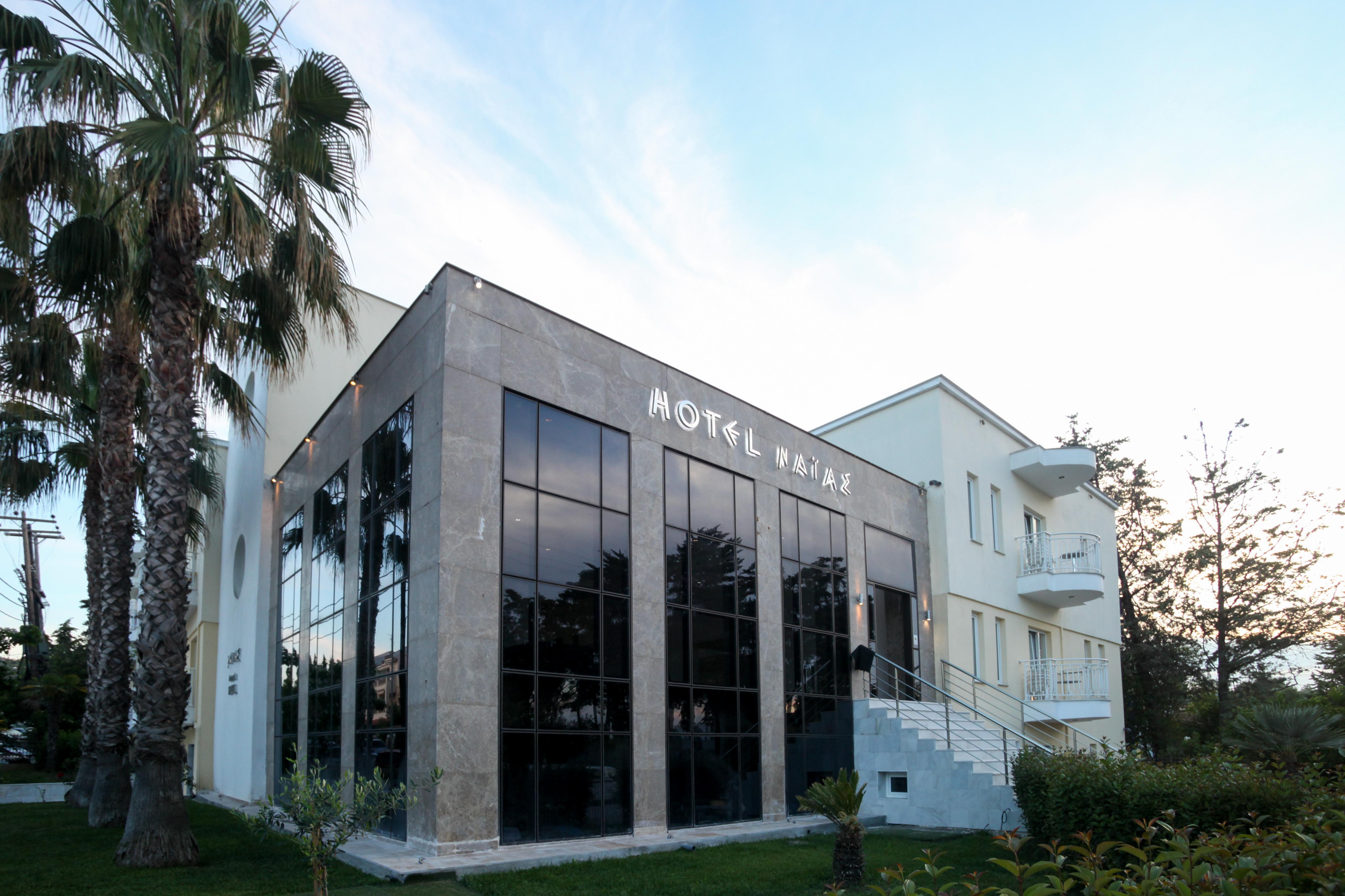 Naias Aparthotel Hanioti Bagian luar foto